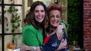 Años después ambos se reencontraron y. Despues De Casi Dos Meses Y Los Rumores De Ingrid Coronado Luz Maria Zetina Regreso A Sale El Sol Infobae