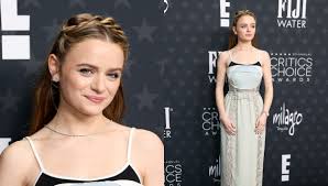 Joey King Favors Pastel Hues in Miu Miu at Critics Choice Awards 2025