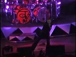 Extreme singer gary cherone did the exact opposite, and took van halen to the lowest point of their career. Van Halen The Spectrum Philadelphia Pa 5 24 98 W Gary Cherone Youtube