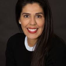 Cynthia Booth's Instagram, Twitter & Facebook