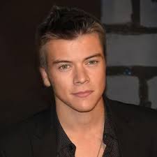 Discover the best harry styles haircut to complement your style! Harry Styles Haircut Men S Hairstyles Haircuts 2021