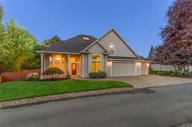 Real Estate For Sale Vancouver Washington 98686 In Clark County Homesbymikemccoy Com Clark County Washington Rea In 2020 Patio Remodel Seattle Homes Real Estate
