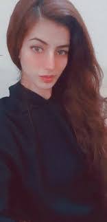 Mona Sheikh's Instagram, Twitter & Facebook