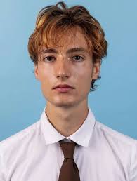 Stephen Connelly's Instagram, Twitter & Facebook