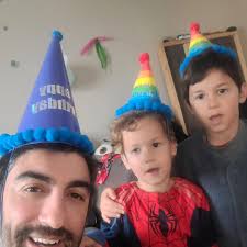 Giraffe-Shaped Bookshelf Woodworking Project