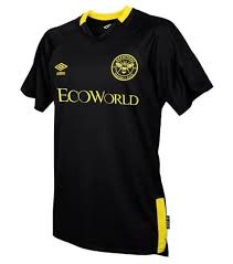 Brentford's 2020/21 away jersey features plain fabric sleeves to provide a contrast of textures on a marl fabric body. Umbro Brentford Fc Away Kit 2019 20 The Kitman
