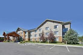 Conveniently located restaurants include taqueria las palmitas, madison crossing lounge, and pete's rocky mountain pizza company. Clubhouse Inn West Yellowstone Bewertungen Fotos Preisvergleich Mt Tripadvisor