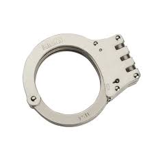 Free shipping on orders over $25 shipped by amazon. Oversized Lightweight Steel Alloy Hinge Handcuffs Defense Technology
