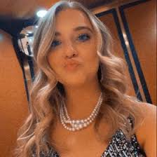 Ashley Snook (xxashleysnookxx)