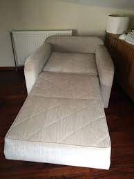 Koltuk ve yatak işlevlerini tek üründe toplayarak yerine getirebiliyor olan bu ürünler, alandan tasarruf etmeye de imkan tanıyor. Istikbal Yatak Olabilen Bazali Koltuk Modelleri Ve Fiyati Dekopasaj