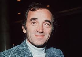 Charles Aznavour, sa belle histoire avec Edith Piaf : « J'ai été heureux  avec elle »