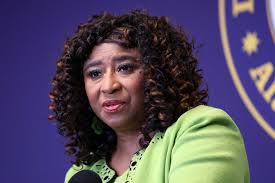 Millionaire to ruin: Woman's family says caregivers drained her money