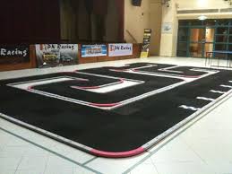 Both the thomson and toa payoh grcs were uncontested since the 1991 general elections but in 2001, ibrahim othman, leong horn kee and hong tat kin retired from political service, they were succeeded by ng eng hen, hri kumar nair & zainudin nordin succeeded him. Quantum Racing Mini Z Cup 2010 Series Race 4 Toa Payoh West Cc Page 2 R C Tech Forums