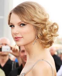 Given that you all have a lot on your plate with wedding. How To Choose Your Bridesmaids Hairstyles Beautyfrizz