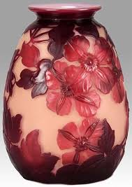 A Very Pretty Early 20th Century Art Nouveau Cameo Glass Vase With Attractive Burgundy And Deep Red Flowers Against A Peach Fiel Vase Glass Flowers Floral Vase