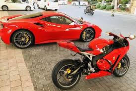 Kereta ini, bercakap mengenai nama besar seperti bugatti, rolls royce, lamborghini, pagani, mclaren, ferrari, antara lain, kebanyakannya dijual sebelum sampai ke khalayak ramai. Motosikal Honda Ferrari Ingin Dijual Sudah Lah Tiruan Mahal Pula Tu