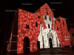 Banca popolare di bari riserva l'opportunità di prenotare una chiamata da parte degli operatori compilando un'apposita richiesta sul sito ufficiale dell'istituto di credito. Bari Video Mapping Sulla Basilica Di San Nicola Gli Orari Delle Proiezioni Giornaliere Camin Vattin