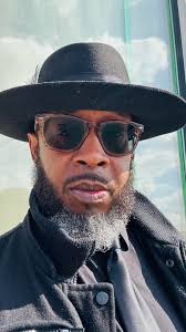 My peace is an everyday investment.🤍