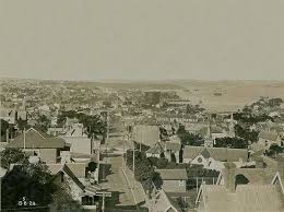 Looking Along Blue St In North Sydney In 1923 State Records Of Nsw Australia History North Sydney Sydney Harbour Bridge