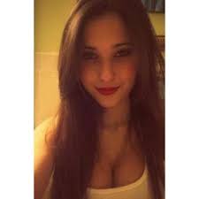 Isabel Amaya (@amayaissie)