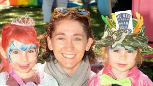 Mackay Book Week picnic in the gardens