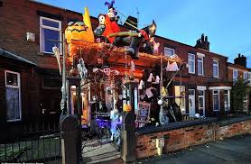Image Result For Halloween Decorations Ireland Image Result For Halloween Decorations Ireland Image Halloween House Creepy Halloween Decorations Horror House