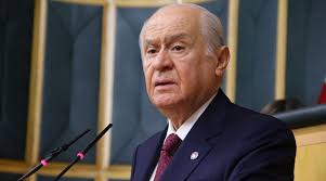 Devlet bahçeli ile ilgili tüm haberleri ve son dakika devlet bahçeli haber ve gelişmelerini bu sayfamızdan takip edebilirsiniz. Bahceli Gazetecileri Isim Vererek Hedef Aldi Bosa Sallamayin Isinize Bakin
