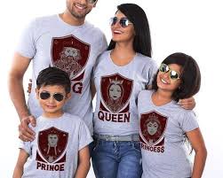 Dengan bahan cotton combad 24s. Sablon Kaos Couple Family Kaos Keluarga Sablon Kaos Online