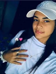 Inteligentes 100% added a new photo.