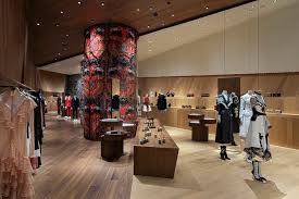 Alexander mcqueen 'unlocking stories' london exhibition | wallpaper* . Sarah Burton Skilfully Carries Alexander Mcqueen S Legacy Forward Gq Middle East