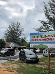 (1)pengadilan agama berkedudukan di kotamadya atau di ibu kota kabupaten, dan daerah hukumnya meliputi wilayah kotamadya atau kabupaten. Gulf Of Ketapang Beach Recreational Park Walk Kuala Terengganu Terengganu Malaysia Pacer