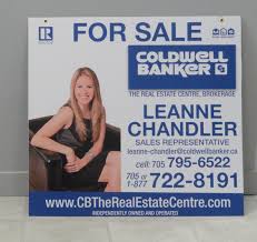 Leanne Chandler With Coldwell Banker Had Speedpro Signs Barrie Complete This Double Sided For Sale Sign As Well As Some Prom For Sale Sign Chandler Informative