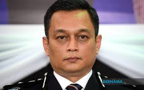 Bagaimanapun gerak kerja di balai polis yang lain di daerah ampang jaya tidak terjejas, susulan pergantungan urusan di balai itu. Bernama Anggota Polis Positif Covid 19 Balai Polis Ampang Jaya Gantung Urusan