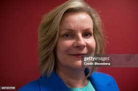 503 Sandra Stuart Photos & High Res Pictures