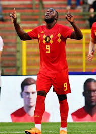 Romelu lukaku was born as romelu menama lukaku bolingoli. Romelu Lukaku Ø§Ù„Ø·ÙˆÙ„ Ø§Ù„ÙˆØ²Ù† Ø§Ù„Ø¹Ù…Ø± Ø§Ù„Ø£Ø³Ø±Ø© Ø§Ù„Ø³ÙŠØ±Ø© Ø§Ù„Ø°Ø§ØªÙŠØ© Ø§Ù„Ø´Ø¤ÙˆÙ† ÙˆØ§Ù„Ù…Ø²ÙŠØ¯ Ø±ÙŠØ§Ø¶Ø§Øª