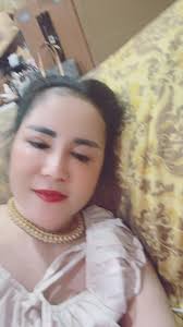 ពេជ្រ ខននីតា លក់ផលិតផលប្រទេសថៃ