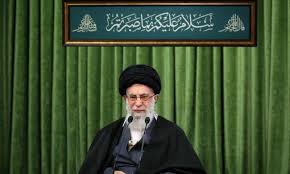 أكد خامنئي أنه على الرغم من أن إيران لديها القدرة على تطوير أسلحة نووية، فإنها لن تفعل ذلك. Ø®Ø§Ù…Ù†Ø¦ÙŠ ÙŠØ­Ø¸Ø± Ø§Ø³ØªÙŠØ±Ø§Ø¯ Ù„Ù‚Ø§Ø­Ø§Øª ÙƒÙˆØ±ÙˆÙ†Ø§ Ù…Ù† Ø£Ù…Ø±ÙŠÙƒØ§ ÙˆØ¨Ø±ÙŠØ·Ø§Ù†ÙŠØ§ Ø§Ù„Ù‚Ø¯Ø³ Ø§Ù„Ø¹Ø±Ø¨ÙŠ