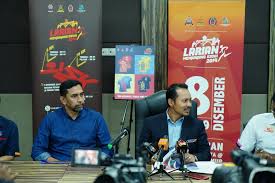 Gambar cik siti wan kembang; Larian Menjunjung Kasih 2019 Bakal Disertai 10 000 Peserta Prebiu Com
