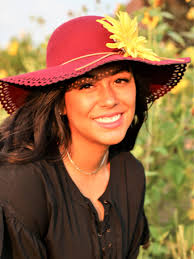 Three earn County Alumni Foundation scholarships