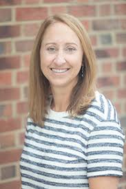 Hilary Wilkinson's Instagram, Twitter & Facebook