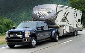 I pull a 5th wheel that ways 7,000 lbs dry with a 1,420 lbs hitch weight. How To Choose The Best Truck For Towing A 5th Wheel
