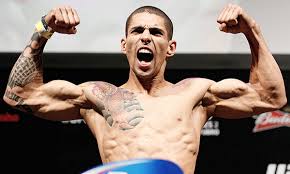 Atualmente, o atleta integra o brave cf e atuou. Lucas Martins 15 2 Big Fight Management