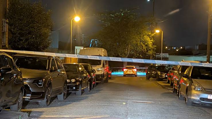 Police swarm Birmingham road near primary school as area cordoned off for ' incident' - The Mirror
