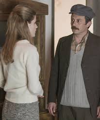 Ραγδαίες εξελίξεις στα επόμενα επεισόδια της αγαπημένης σειράς αγριεσ μελισσεσ. Agries Melisses Epomena Epeisodia Ti Lene Ta Spoiler