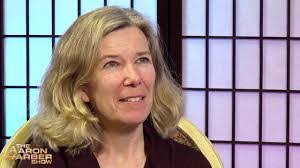 Elizabeth Beardsley's Instagram, Twitter & Facebook