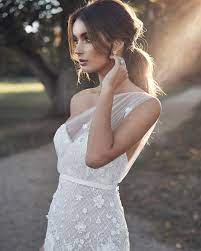 Top 5 Hairstyles For A One Shoulder Wedding Dress Bridal Styling Advice