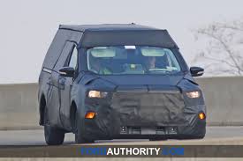 Ford's groundbreaking compact truck comes with a standard hybrid powertrain good for 40 mpg, and it starts at $21,490 delivered. Maverick Small Ford Pickup Is Coming Chevy Has No Answer Gm Authority