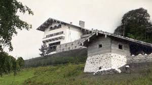 Adolf hitler bezocht de omgeving van berchtesgaden en de obersalzberg vanaf 1923. Obersalzberg Now Then The Mountain Retreat Of Adolf Hitler Youtube