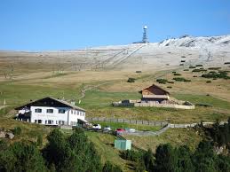 It gave me the power to attack that cold rainy and windy weather that was waiting outside. Unterhornhaus Mit Rittner Horn Bild Von Naturhotel Wieserhof Renon Ritten Tripadvisor