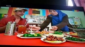 Bell ngasri masak apa tu? Nadia Johari Miszrockers Di Nona Tv3 Dalam Segmen Cantik Ceritera Si Gadis Biru